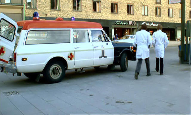 1968 Chevrolet Suburban Ambulance C-20 [CS/CE20906]