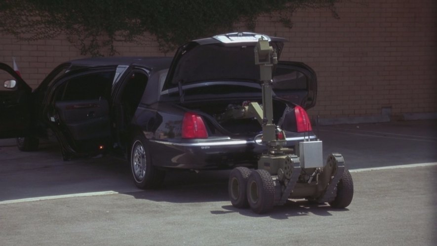 1998 Lincoln Town Car Stretched Limousine