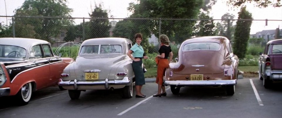 1949 Chevrolet Fleetline Special 2-door Sedan