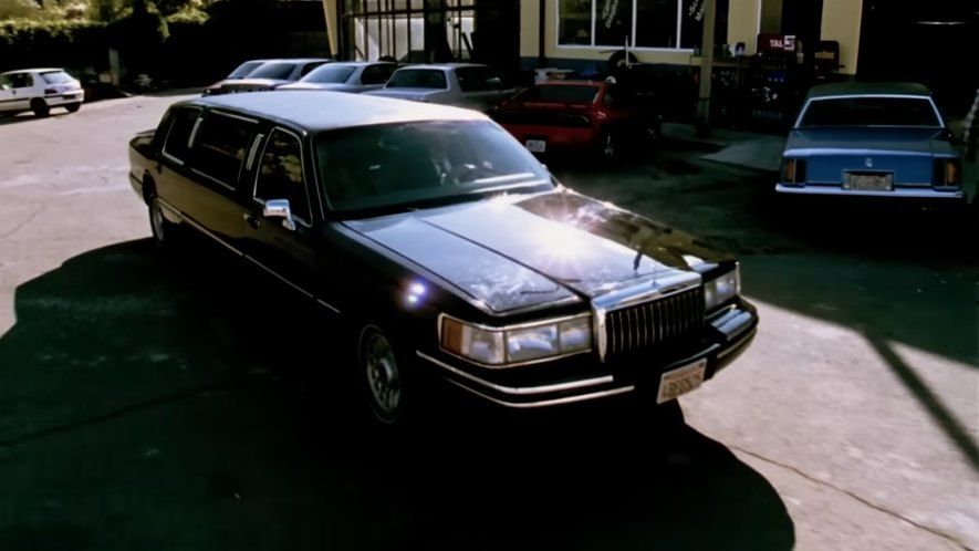 1993 Lincoln Town Car Stretched Limousine