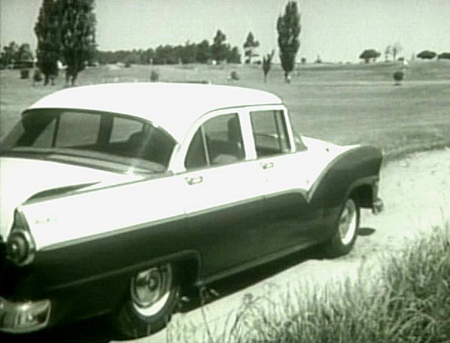 1955 Ford Fairlane Town Sedan [73C]