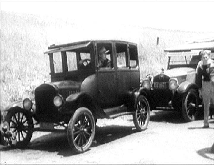 1923 Ford Model T Fordor Sedan