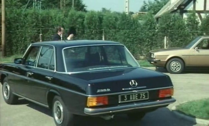 1974 Mercedes-Benz 200 D [W115]