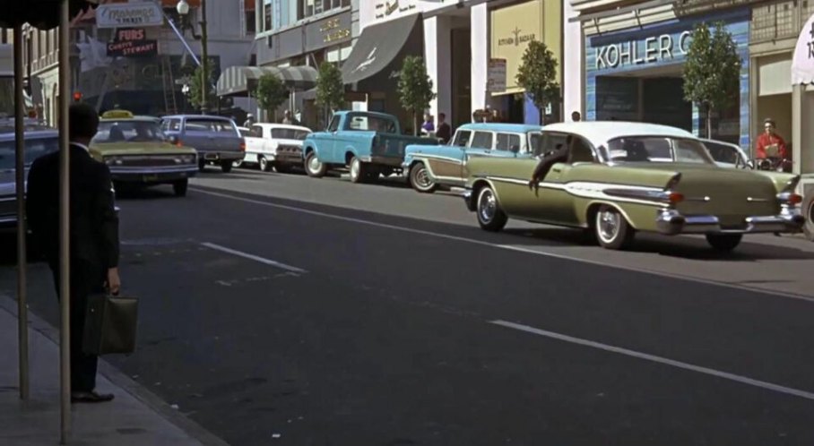 1957 Pontiac Star Chief