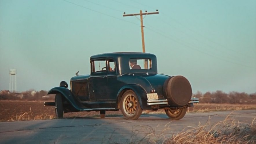 1931 Studebaker Dictator Six Business Coupe [54]