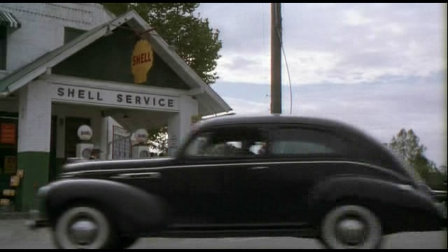 1939 De Soto Custom Sedan [S-6]