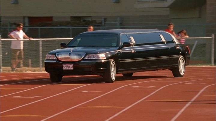 2003 Lincoln Town Car Stretched Limousine