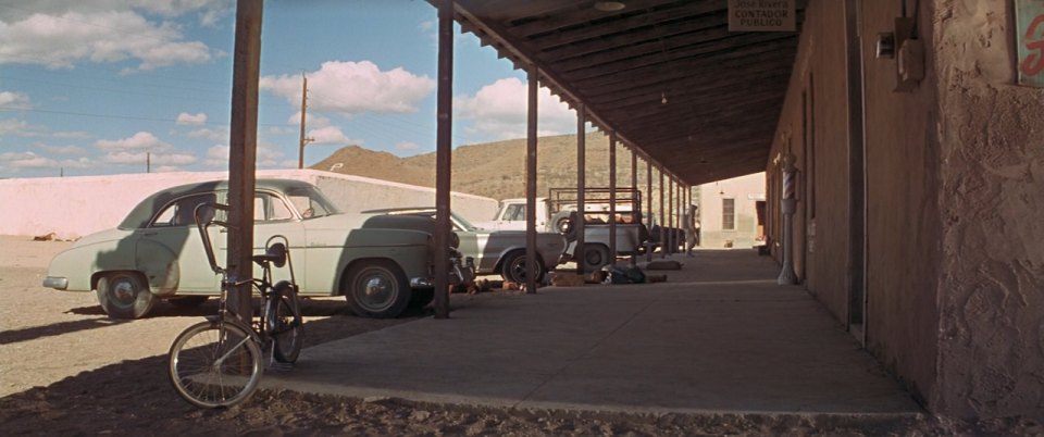 1950 Chevrolet Styleline De Luxe 4-Door Sedan [2103]