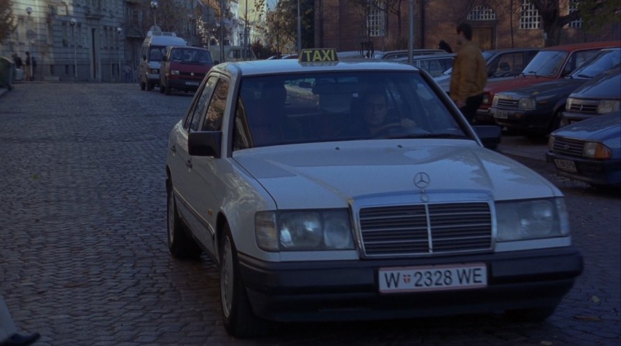 1985 Mercedes-Benz [W124]