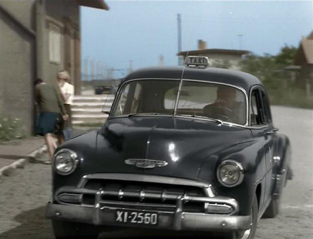 1952 Chevrolet Styleline De Luxe Four-Door Sedan [2100 KK]