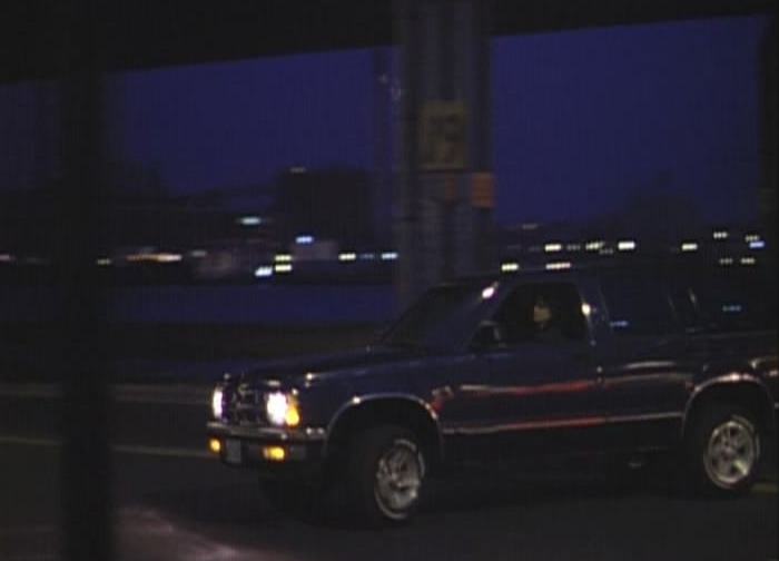 1993 Chevrolet S-10 Blazer [GMT330]