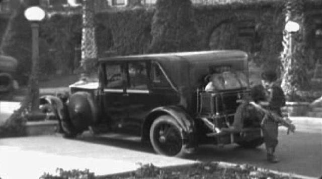 1920 McFarlan Type 154 Knickerbocker Town Car