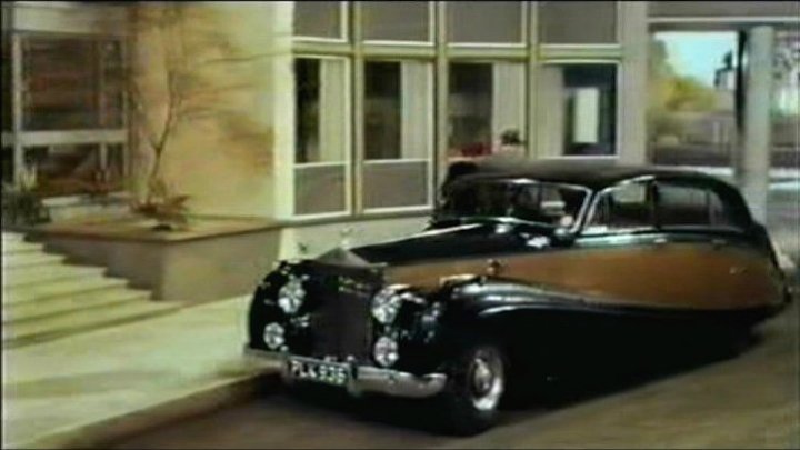 1954 Rolls-Royce Silver Wraith Freestone & Webb [DLW44]