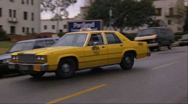 1985 Ford LTD Crown Victoria