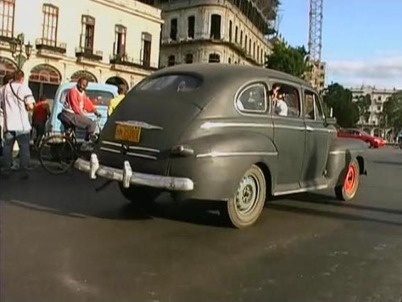 1946 Ford De Luxe Fordor Sedan [69A]