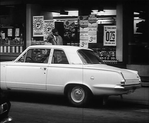 1965 Plymouth Valiant V-100