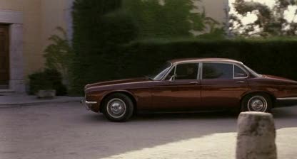 1974 Jaguar XJ L [Series II]