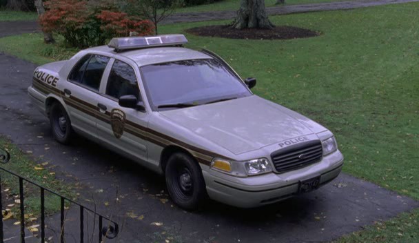 2000 Ford Crown Victoria