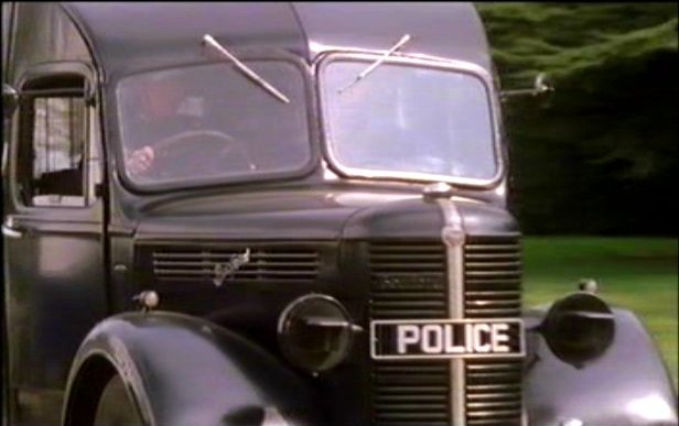 1939 Bedford KV Police