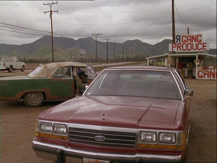 1988 Ford LTD Crown Victoria