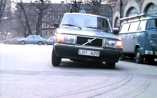 1983 Volvo 240 [244]