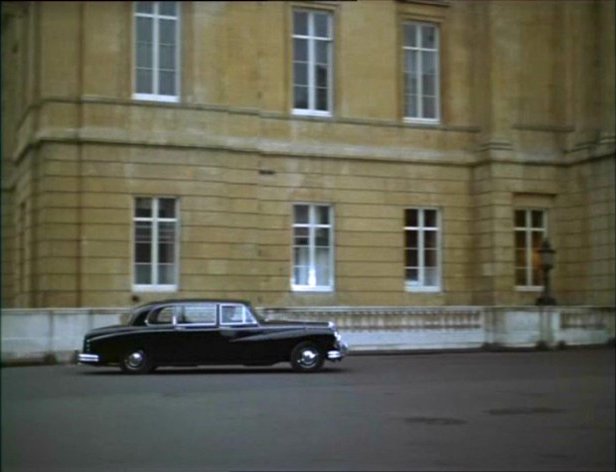 1965 Daimler Limousine [DR450]