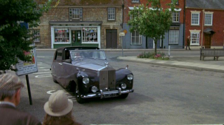 1953 Rolls-Royce Silver Wraith Sedanca de Ville by Hooper [ALW47]