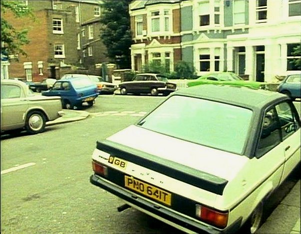 Reliant Robin 850 saloon MkI