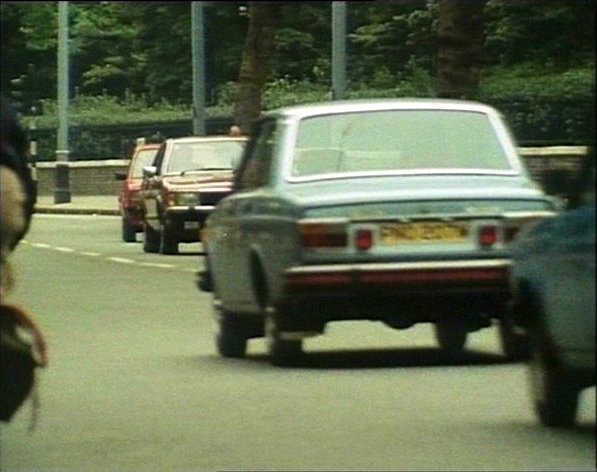 1974 Volvo 144 Grand Luxe