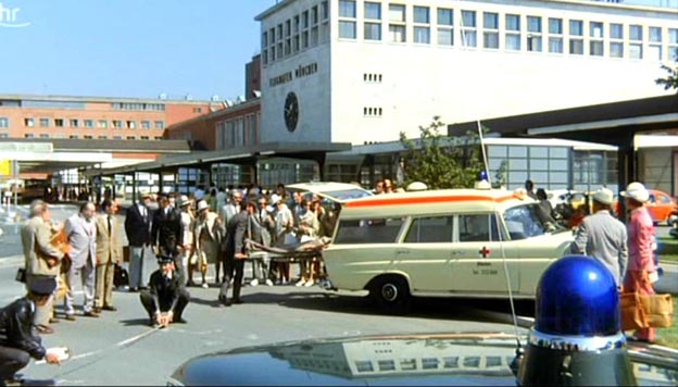 1966 Mercedes-Benz 200 Krankenwagen Binz Europ 1000 [W110]