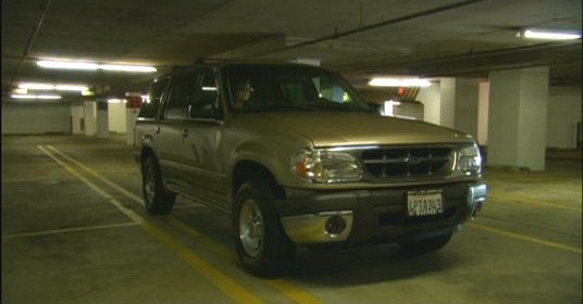 2001 Ford Explorer XLT [UN150]