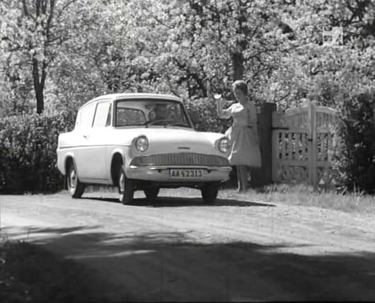 1960 Ford Anglia Deluxe [106E]