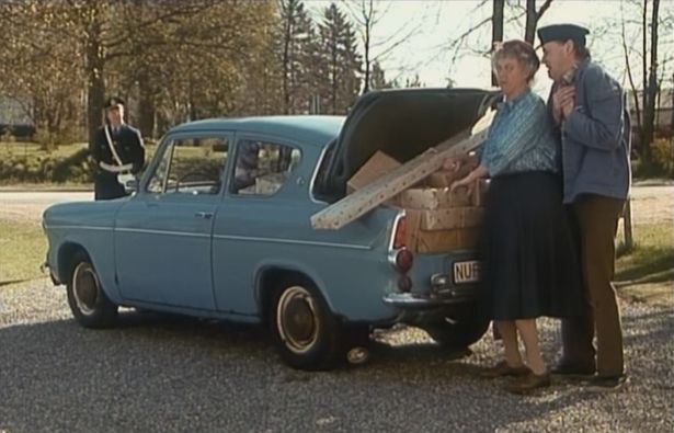 1960 Ford Anglia Deluxe [106E]