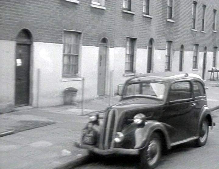 1938 Ford Eight with Anglia grille [7Y]