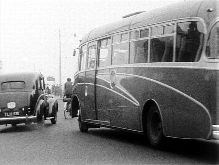 1957 Bedford SB Duple