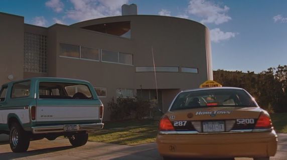 1999 Ford Crown Victoria