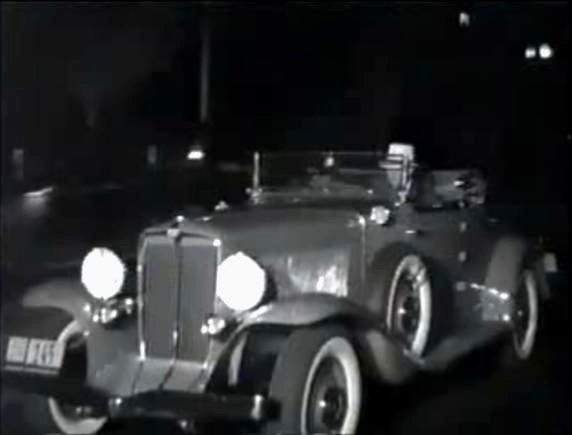 1933 Auburn 12-165 Salon Cabriolet