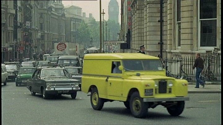 1967 Land-Rover 109'' Series IIa