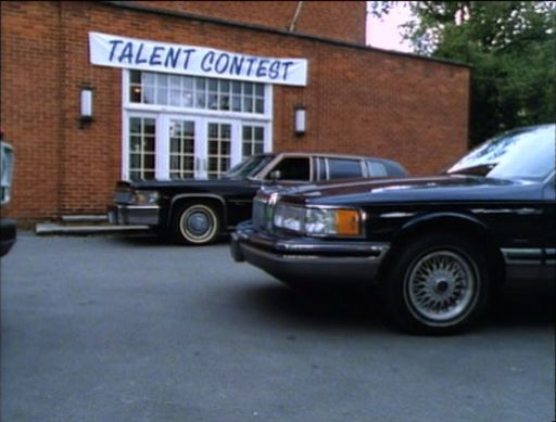 1991 Lincoln Town Car