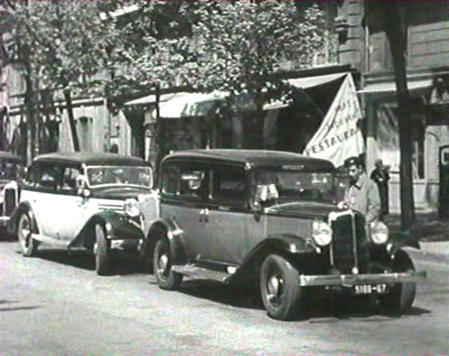 1935 Renault Vivaquatre Conduite Intérieure Taxi [Type KZ23]