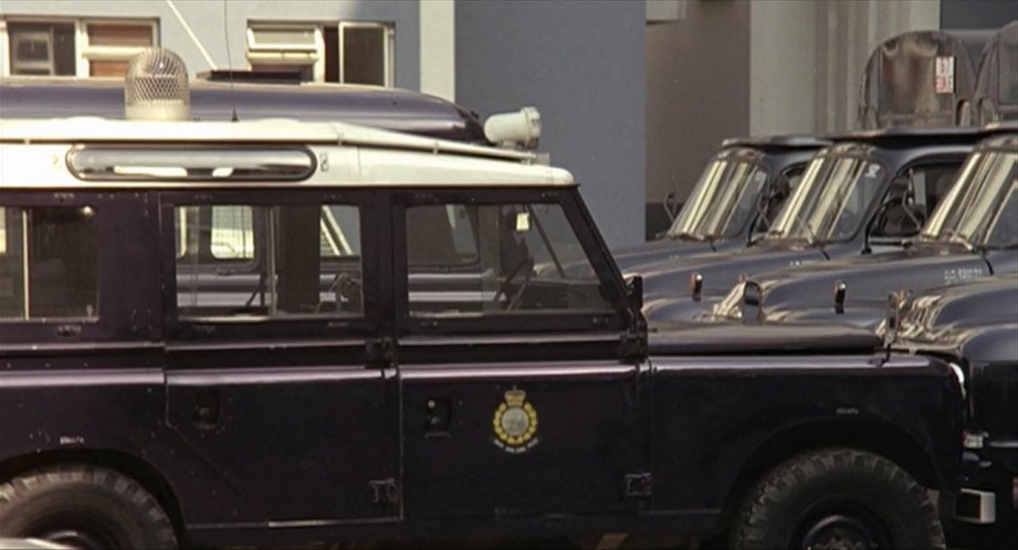 Land-Rover 109'' Series III Station Wagon HK Police