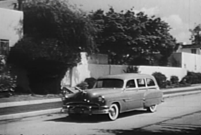 1953 Pontiac Chieftain De Luxe Station Wagon [2562DF]