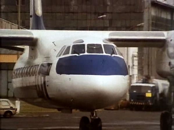 Fiat 682 Airport refuelling tanker