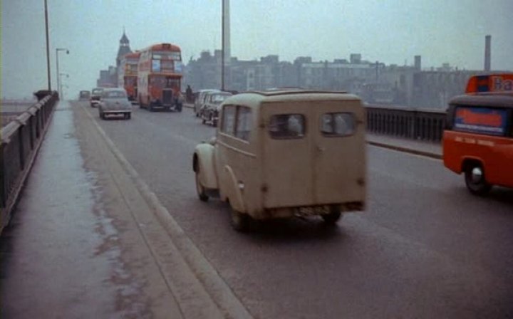 1946 Austin Ten Van windowed conversion [GV1]