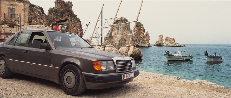 1990 Mercedes-Benz [W124]