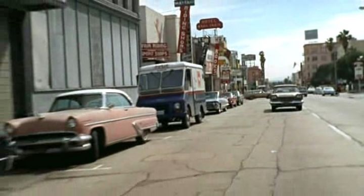 1955 Lincoln Capri Two-Door Hardtop [60A]