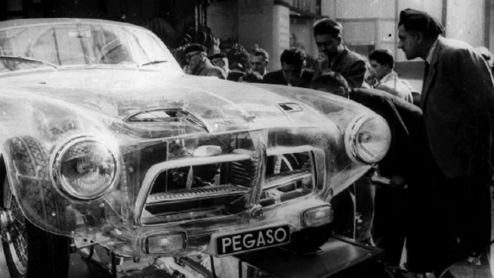 1952 Pegaso Z-102 Chasis Berlineta Transparente Exposiciones [EXPOSIC]