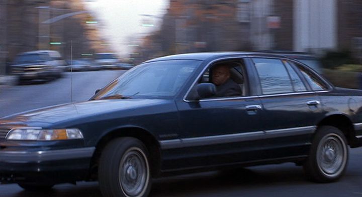 1993 Ford Crown Victoria LX [P74]