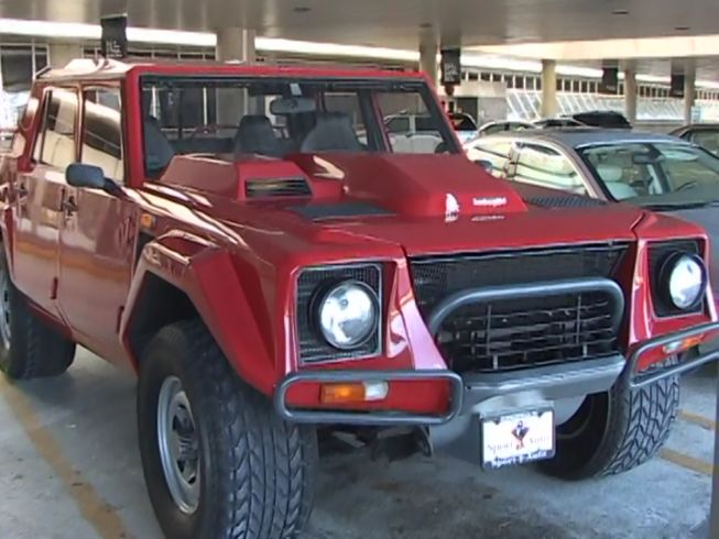 1986 Lamborghini LM002