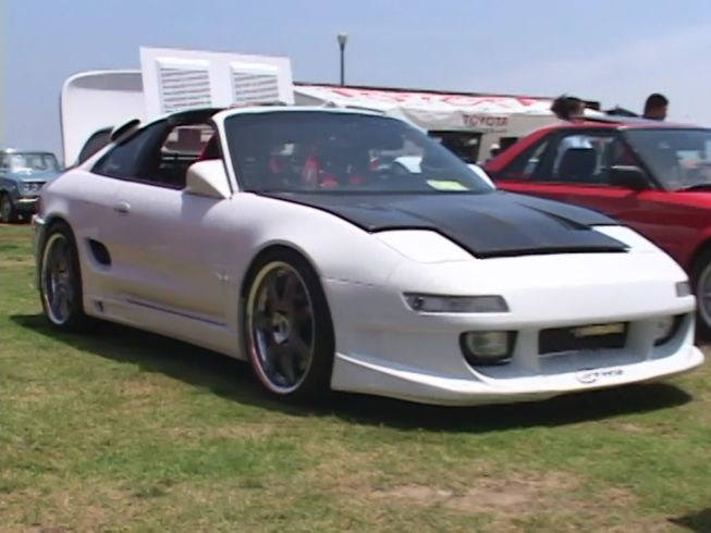 Toyota MR2 [SW20]